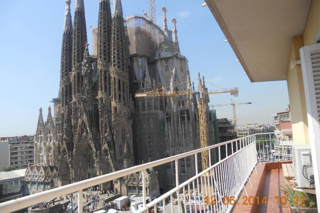Amazing Views Of Sagrada Familia Apartment